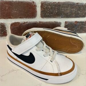 Kids US 12C Nike Court Legacy Sneakers